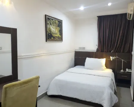 Luxury Suites and Apartments Hoteles en Wuse 2