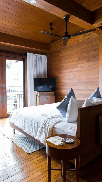 ห้องดีลักซ์ วิว คลอง