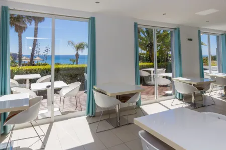 Mareta View - Boutique Bed & Breakfast