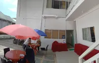 โรงแรมซัลมา