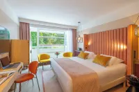 Golden Tulip Aix les Bains - Hotel & Spa Hotels in Tresserve