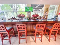 Palau Royal Resort - bar