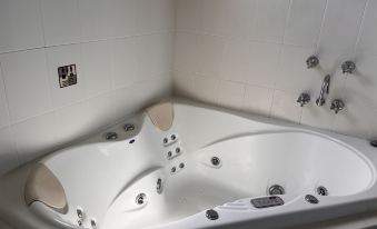 Prince of Wales Hotel