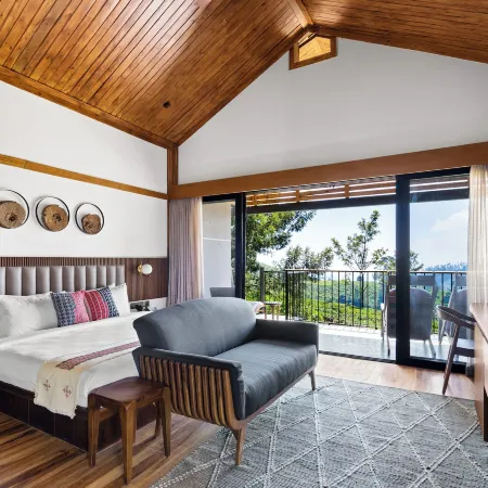 Ayatana Ooty Hotels in Nilgiris