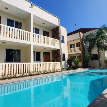 Lux Suites Diani Airstrip Villas