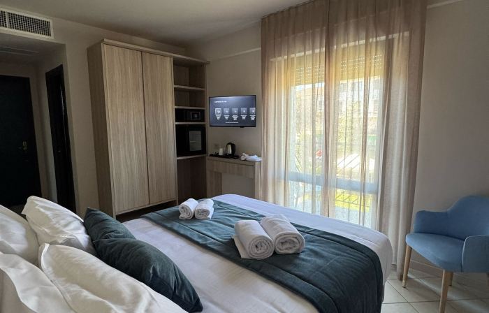 Hotel Harmony-Smile