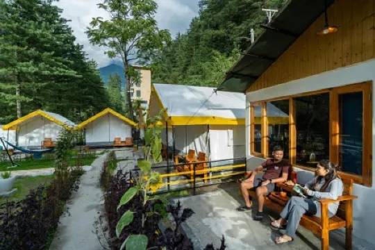 The Hosteller Kasol, Riverside
