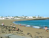 Dlx-Bungalow 1st Row, Dreamlike Private Complex Directly by the Sea/Pool/Internet