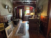 Haslett House - Homestays