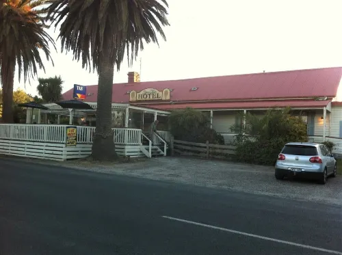 Riverside holidays by readyset Hotels in Inverloch