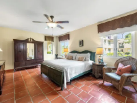 Paradise Villas & Vacations Hotels in Vega Alta