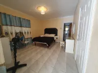 Sandy Bay Paradise Retreat - 7 Bedrooms - 4 звезды