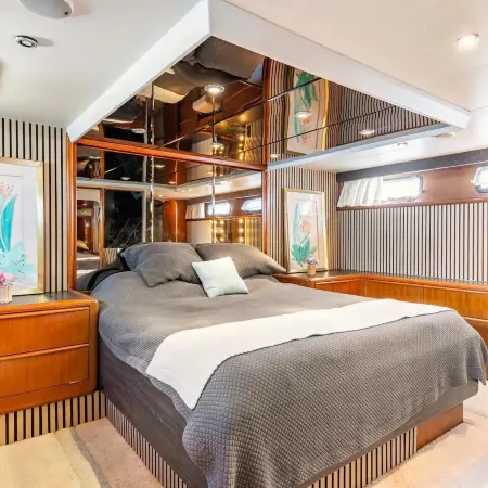 Live on a Luxury 65ft Yacht in Duquesa- Estapona