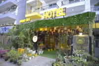 My one Hotel-Golf course Road Hotels in Gurgaon