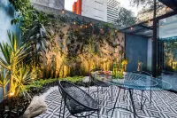 Uliv Condesa Hotels near Papalote Museo del Nino