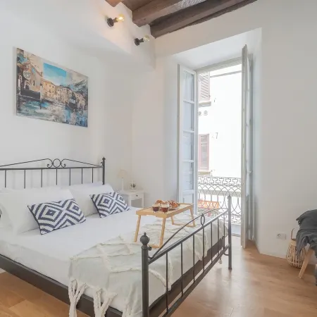 Independence Apartment with Balcony