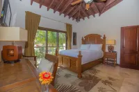 Pristine Bay 1108 4 Bedroom Home by RedAwning - Balkon