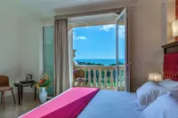 La Paloma Blanca Hotel Hotels in Sovareto
