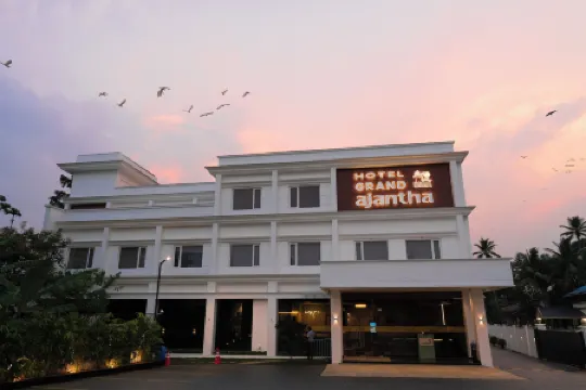 Hotel Grand Ajantha