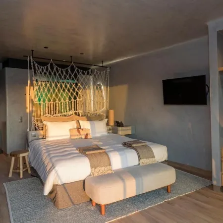 Santa Cruz - Movement & Nature House