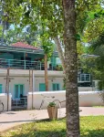 Molly's Hostel Hotels in 