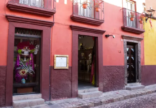 Casa Doper Relox Hotels near Church of Our Lady of Health