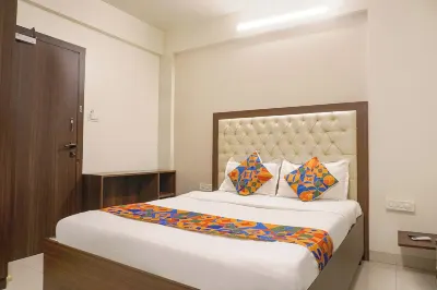 FabHotel Executive Pearl Inn - Nr. Twin Tower Hotels near Shri Mohatadevi Pratishthan