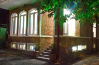 德克諾爾飯店 格魯吉亞之母雕像附近的飯店