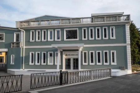 Hotel Mio City Отели в г. Мали Иджёш