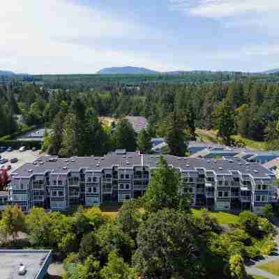 Pacific Shores Resort & Spa Hotel Exterior