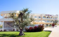 Grand Hotel Olimpo Отели рядом с достопримечательностью «Trullo Sovrano»