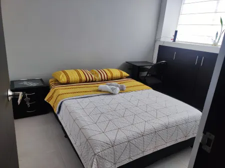 Modern Miravalle Apartment