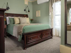 Rockland Talbot House