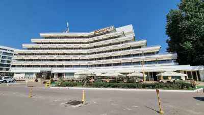 โรงแรม คอนดอร์ โรงแรมใน