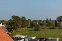 Huswell - Comfortable Apartment with Scenic Views