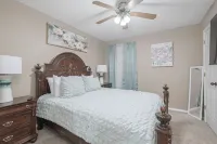 Right At Home-Midland's Most Marvelous with Pool