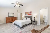 Sophisticated 4-Bedroom Getaway in Gilbert