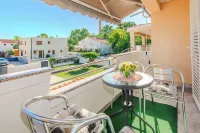 Apartments Juracak Josip i Mira Hotels in Nin