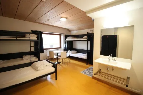 Auberge de Jeunesse HI Paris Yves Robert