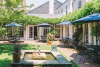 ฟรานซิส มัลโบนเฮาส์อินน์ โรงแรมใน