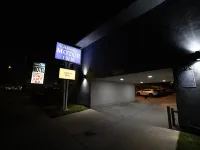 Artesia Motor Inn Hotels in Bellflower