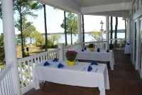 Swanendele Inn Hotels in Piney Point