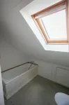 The Bird / Guesthouse / 10 Min Walk Downtown - 2-Star