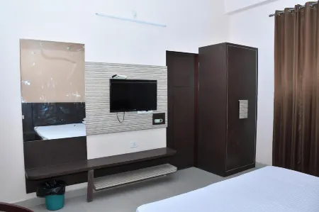 Banshidham Dharmasala Отели рядом с достопримечательностью «KHATU SHYAM JI»