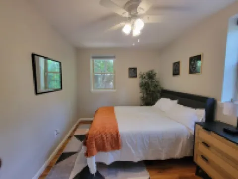 Charming 2-Bedroom, 1-Bath bungalow