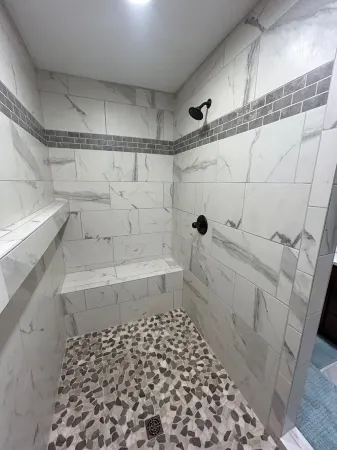 Koop Creek Home.  A charming, quiet country home near St. Mary's and New Bremen. Отели в г. Оглейз