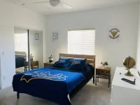 Artist Retreat home Designed By Ricardo Montano Hotels in Fontana