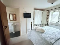 4 Star Cotswold Stone Cottage