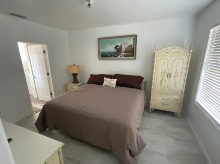 Spacious 4-bedroom house in peaceful Lehigh Acres with WiFi, AC. Newly remodeled