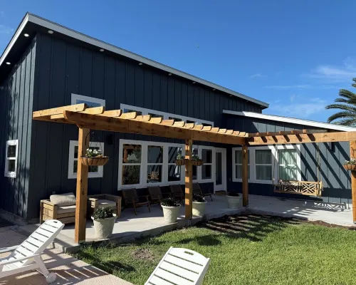 Where Family Comes First Hotels in Willacy County